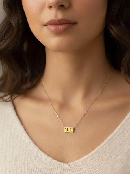 Anti Tarnish 11:11 pendant set for women