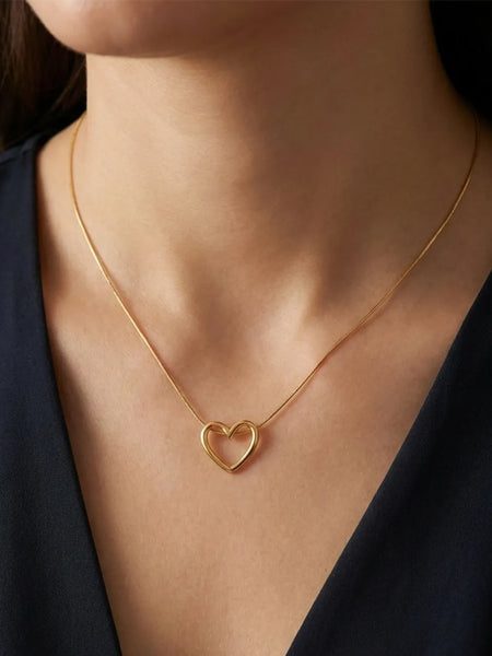 Brass Anti tarnish pendant set for women