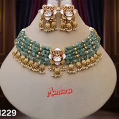 Green Brass Heritage Choker Set For Women
