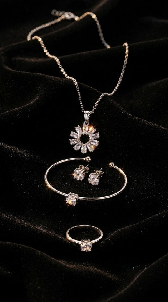 Free gift jewellery set worth Rs. 300